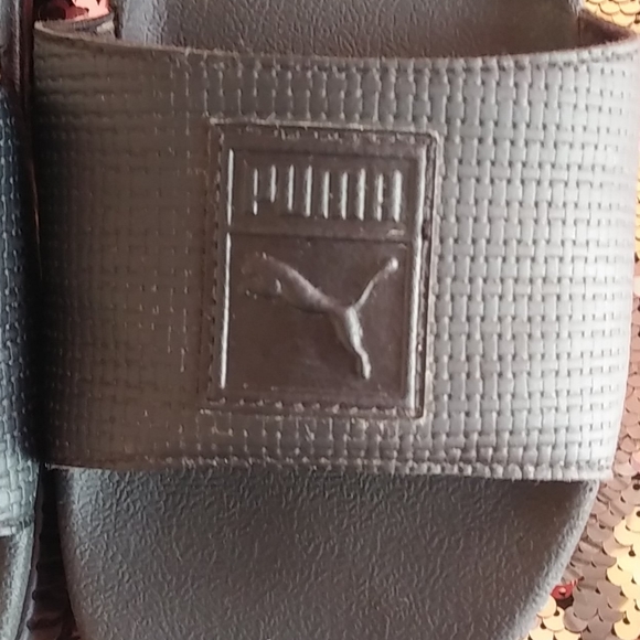 COPY - Women's Puma Platform Slides/Sandals Size 7 - Picture 5 of 6